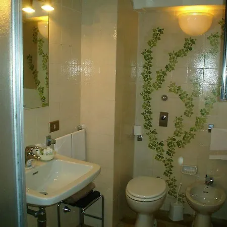 Hotel Plinio 3*