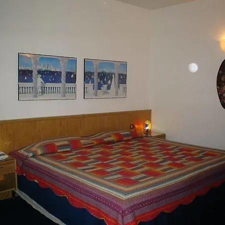 Plinio Hotel