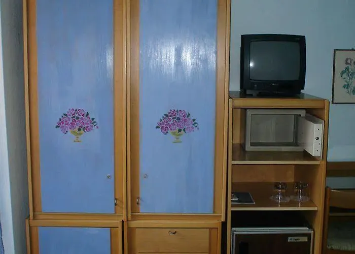 Plinio 3* Лалльо